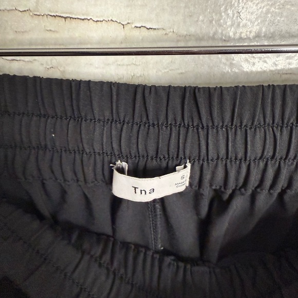 Aritzia TNA - Speed Jogger small black pants - Picture 4 of 7